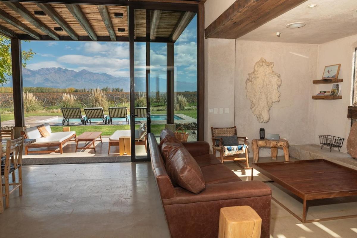 Casa Crux - Bodega Alfa Crux Villa Eugenio Bustos Екстериор снимка