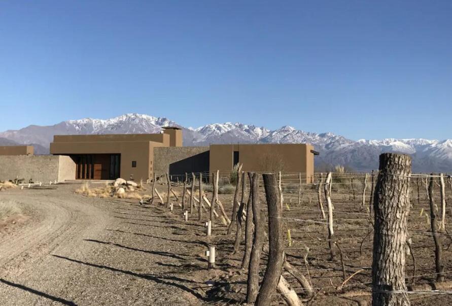 Casa Crux - Bodega Alfa Crux Villa Eugenio Bustos Екстериор снимка