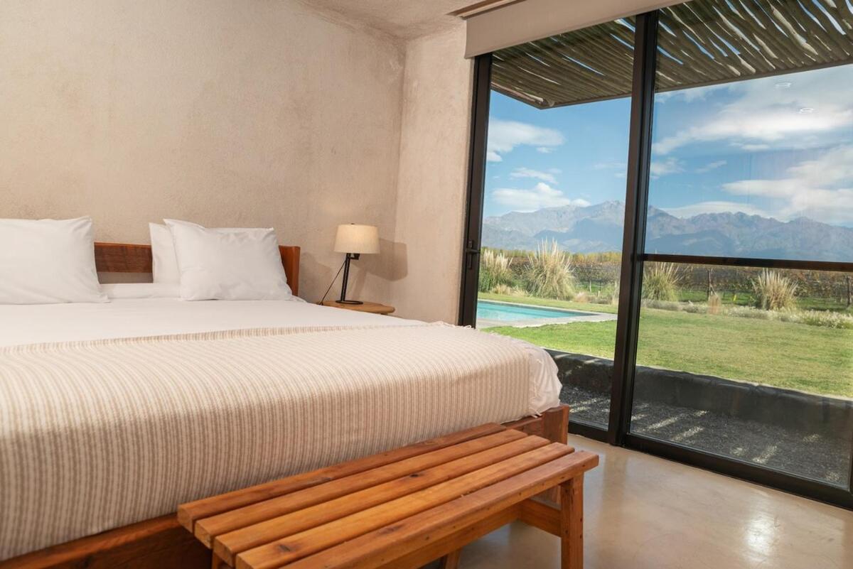 Casa Crux - Bodega Alfa Crux Villa Eugenio Bustos Екстериор снимка